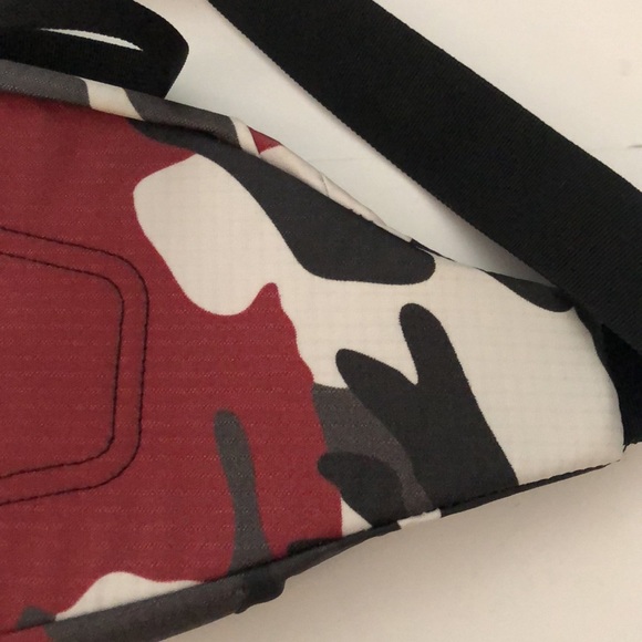Supreme Red Camo Sling Bag - Picture 6 of 11